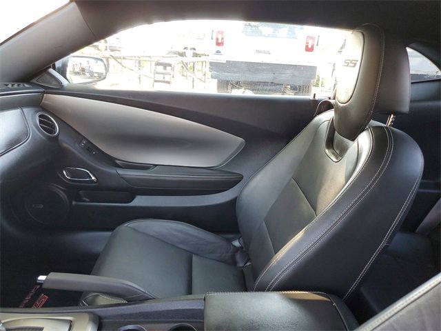 Used 2015 Chevrolet Camaro SS w/ RS Package image 29