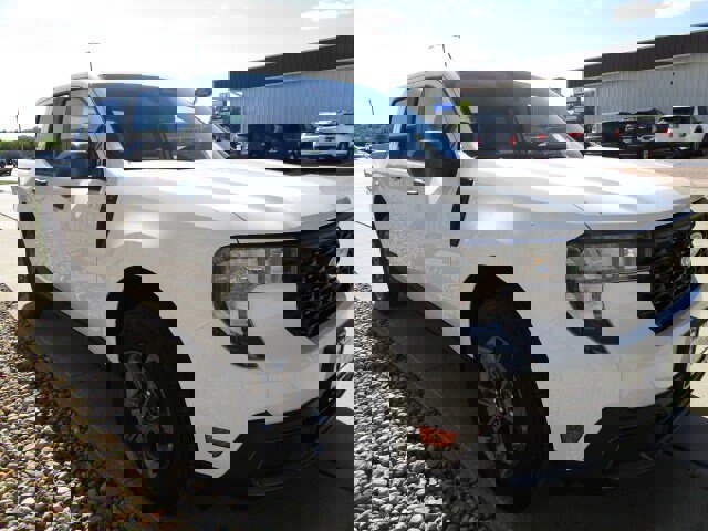 New 2025 Ford Maverick XLT image 27
