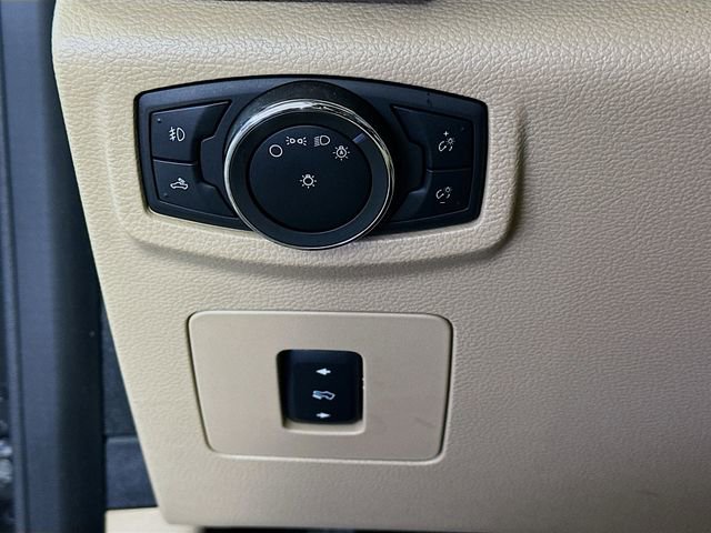 Used 2015 Ford F150 Lariat w/ Equipment Group 501A Mid image 12