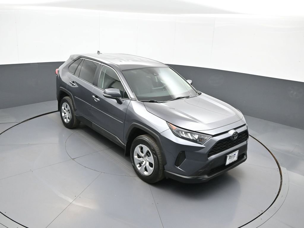 Certified 2022 Toyota RAV4 LE image 38
