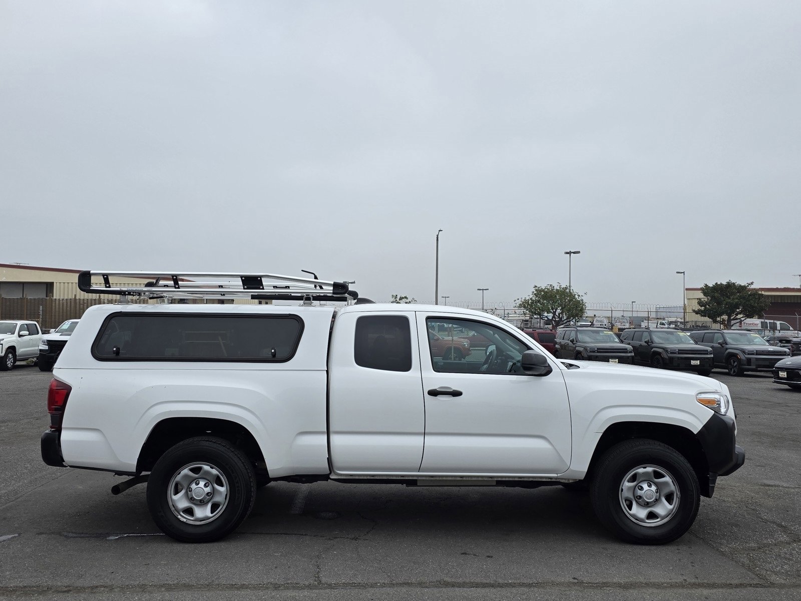 Used 2023 Toyota Tacoma SR image 15