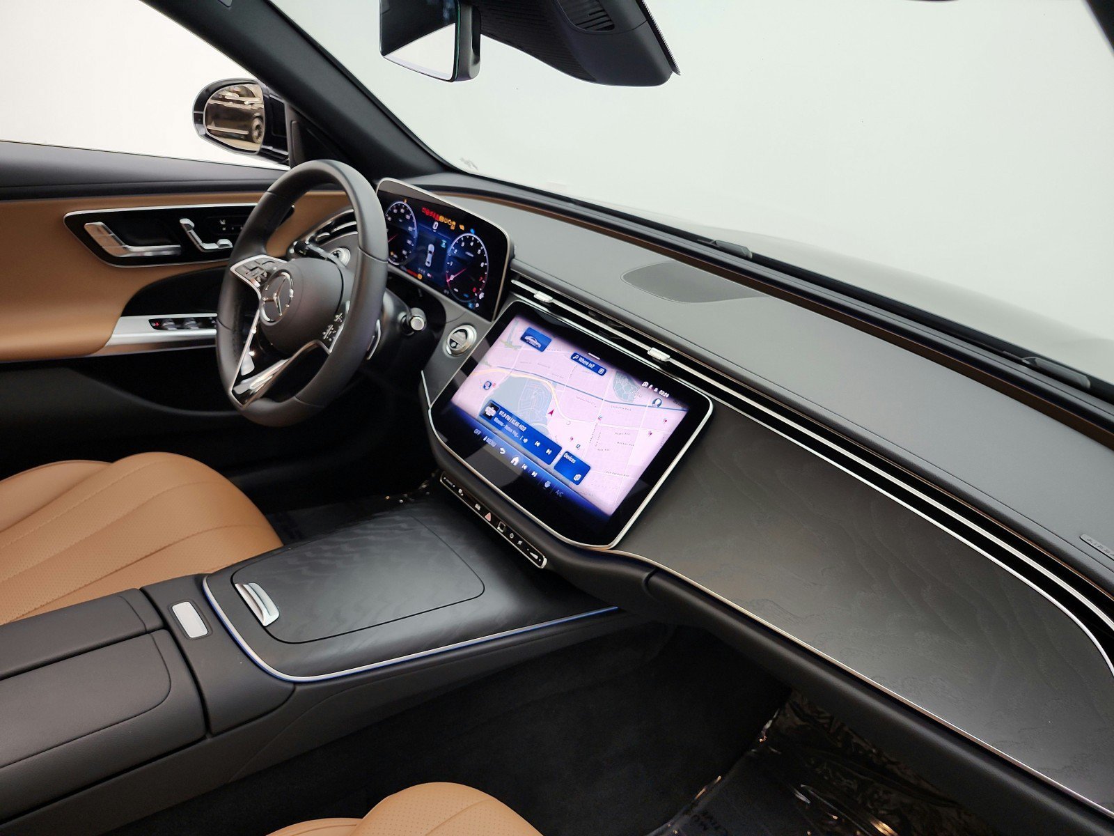 Used 2026 Mercedes-Benz E 350 Sedan image 19