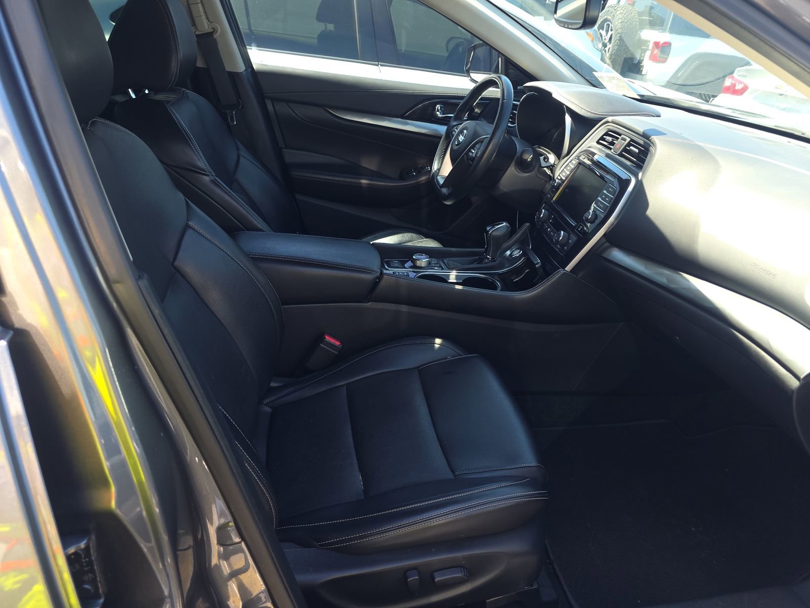 Used 2019 Nissan Maxima 3.5 SL w/ Floor Mat Group image 10