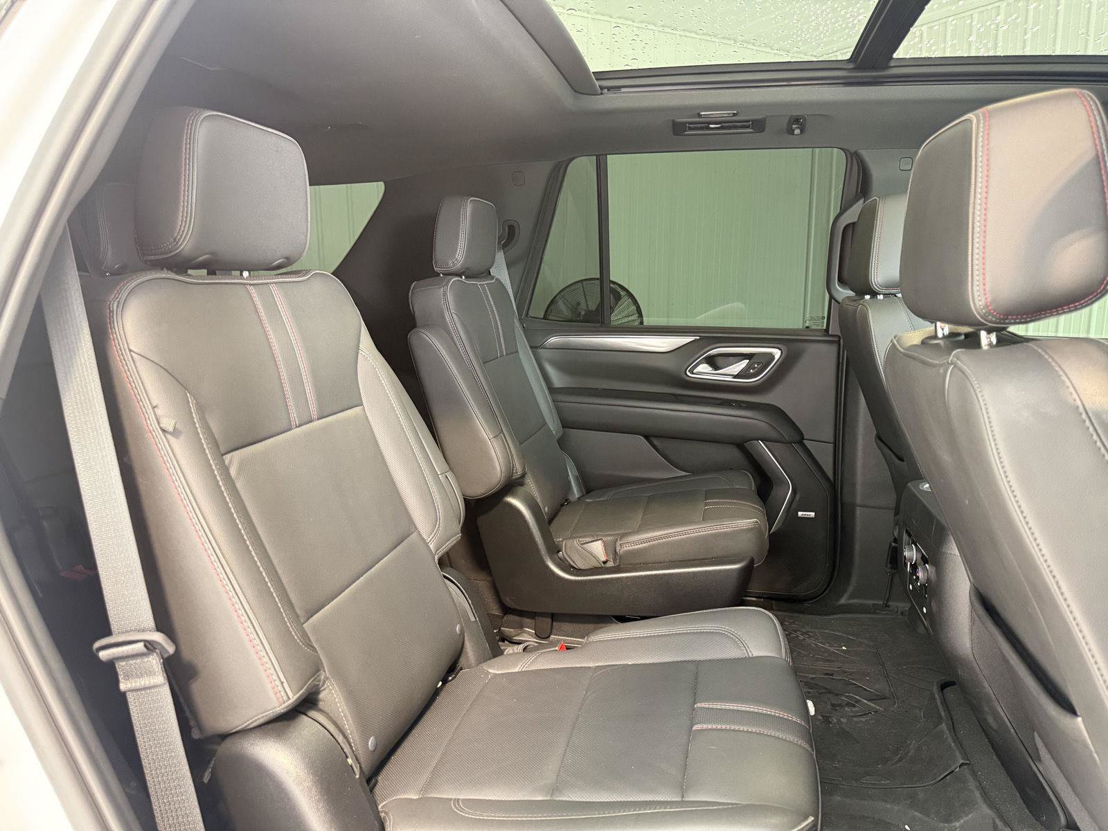 Used 2024 Chevrolet Tahoe RST w/ Luxury Package AWD/4WD image 22