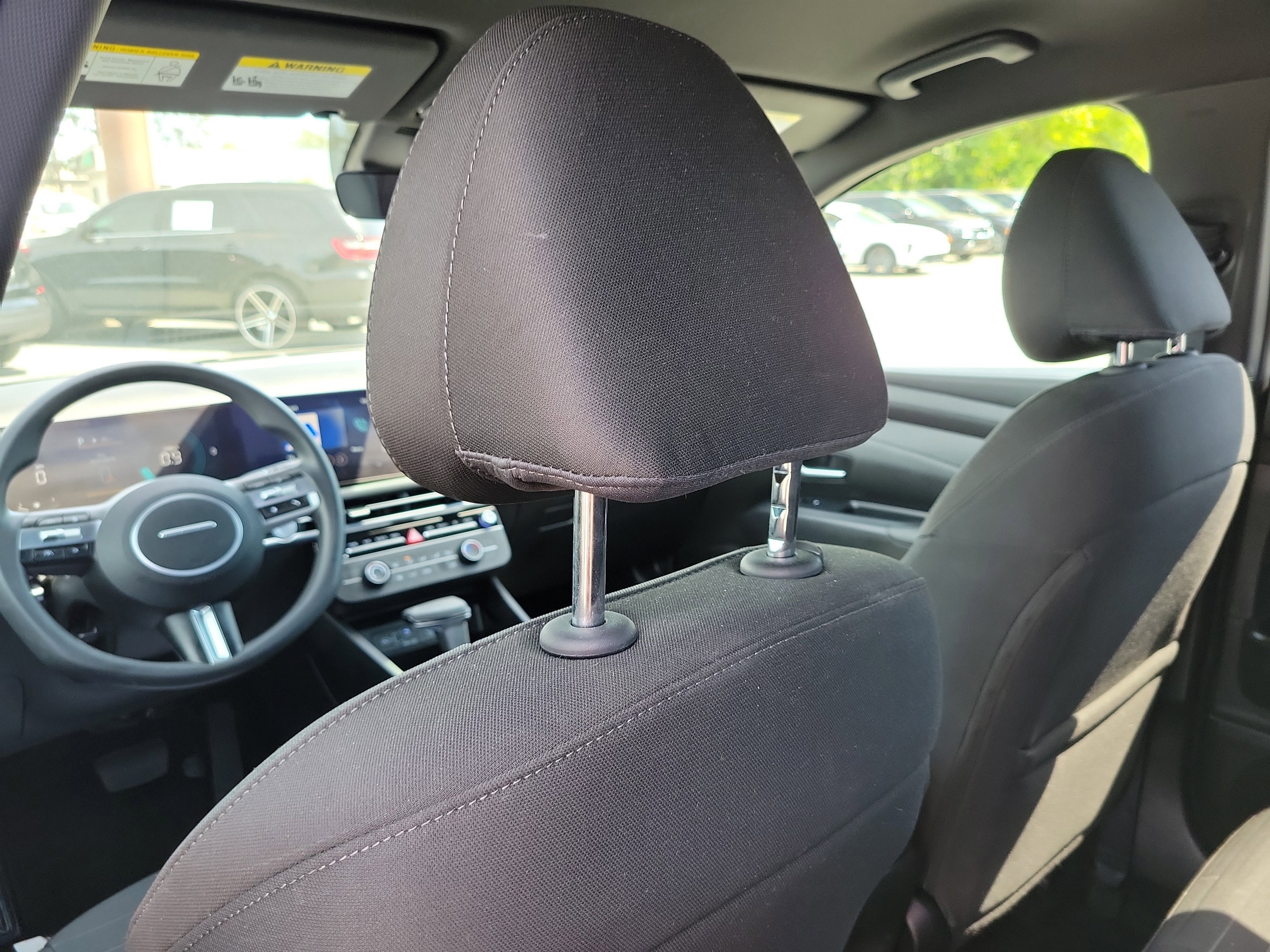 Used 2025 Hyundai Santa Cruz SE image 11