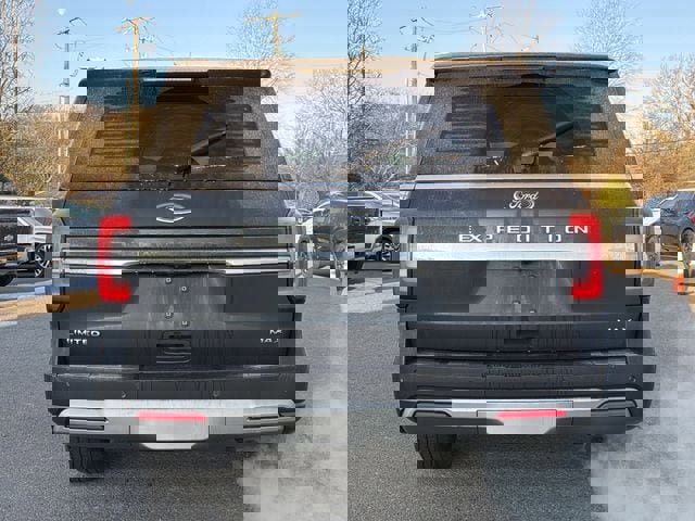 Used 2024 Ford Expedition Max Limited image 4