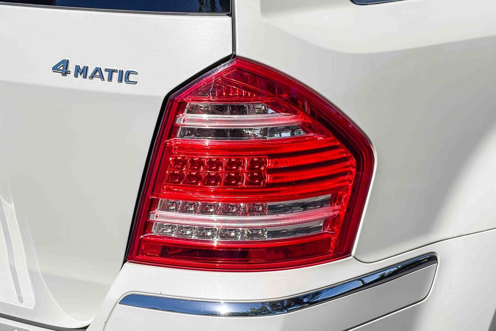 Used 2012 Mercedes-Benz GL 450 4MATIC image 8