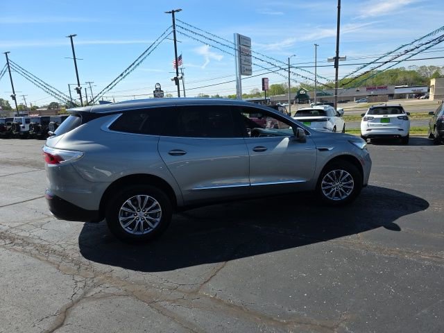Used 2024 Buick Enclave Premium AWD/4WD image 7