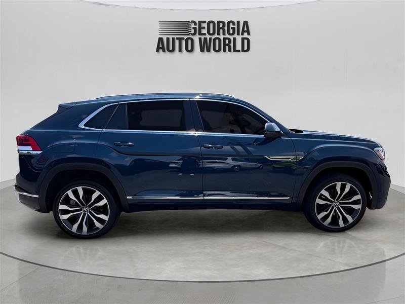 Used 2021 Volkswagen Atlas Cross Sport SEL Premium R-Line AWD/4WD image 16