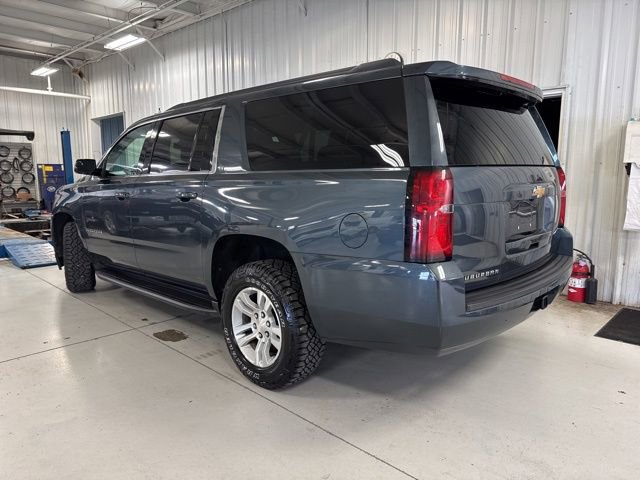 Used 2019 Chevrolet Suburban LT image 8