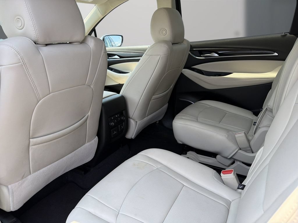 Used 2023 Buick Enclave Essence w/ Experience Buick Package FWD image 15