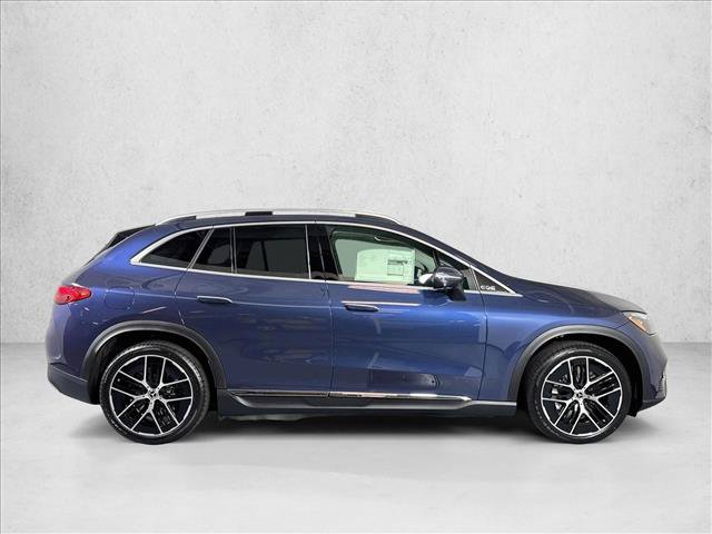 New 2027 Mercedes-Benz EQE 320 4MATIC SUV image 4