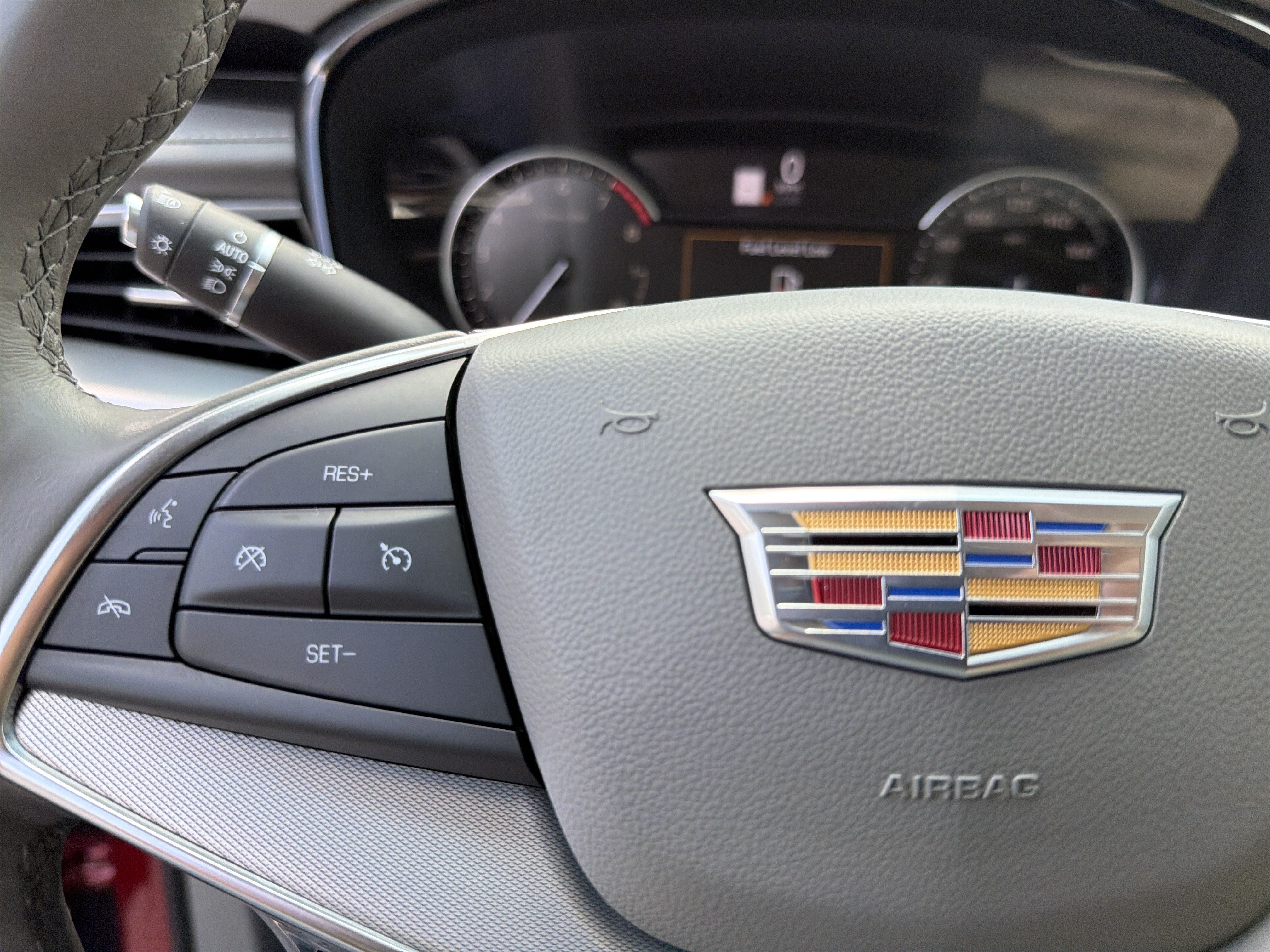 Used 2023 Cadillac XT5 Premium Luxury FWD image 28