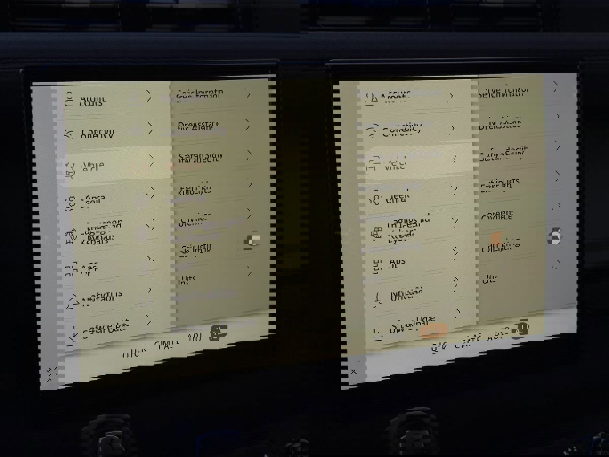 Used 2023 Land Rover Defender 110 75th Limited Edition image 51