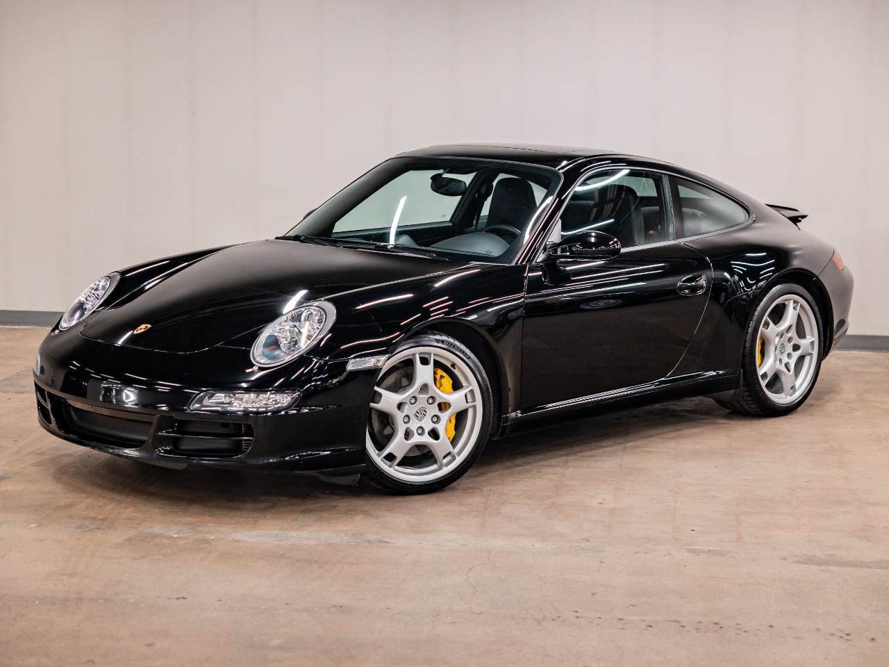 Used 2005 Porsche 911 Carrera S RWD image 20