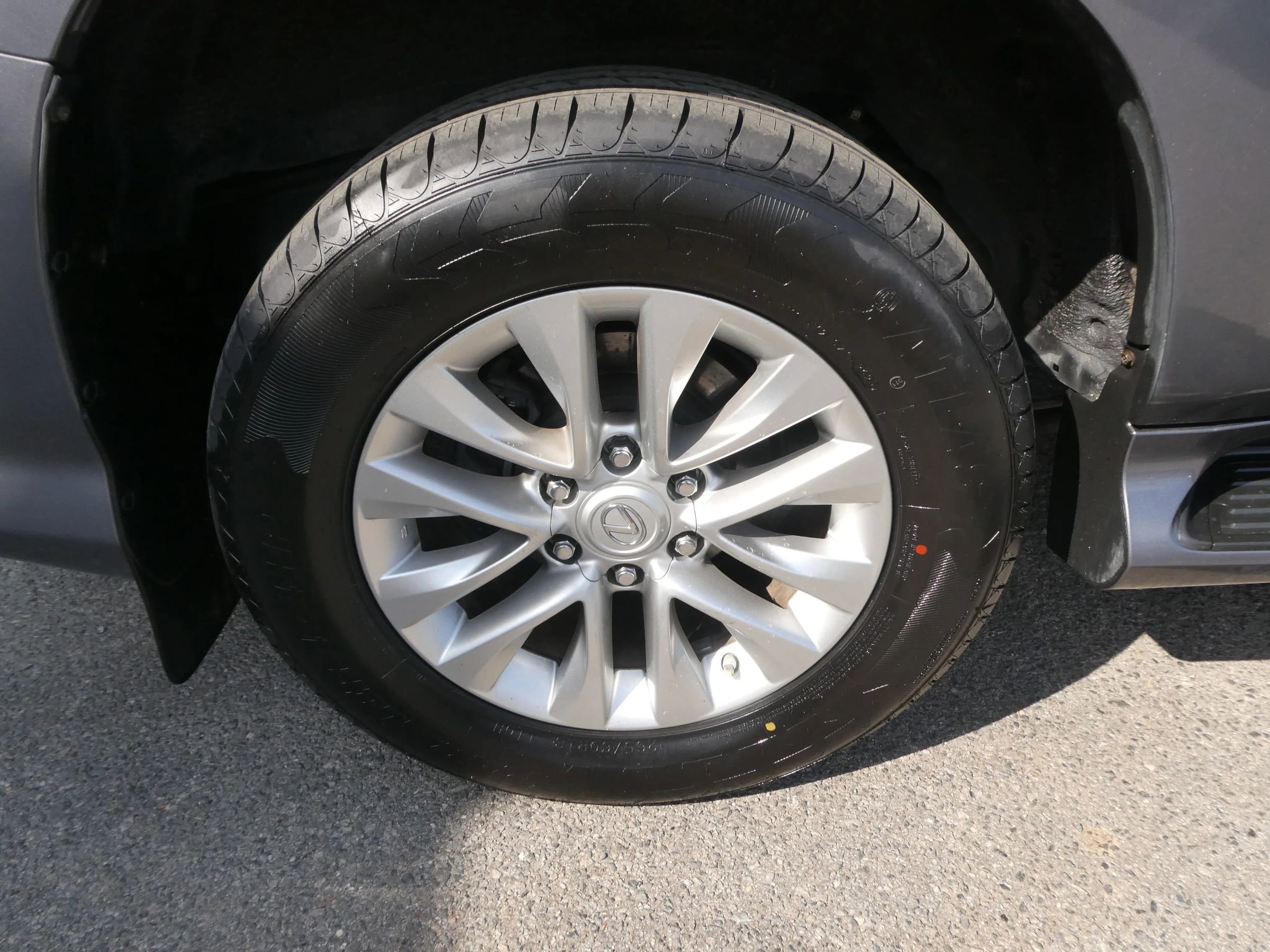 Used 2016 Lexus GX 460 w/ Premium Package image 38