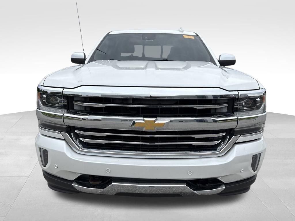Used 2016 Chevrolet Silverado 1500 High Country w/ High Country Premium Package AWD/4WD image 2