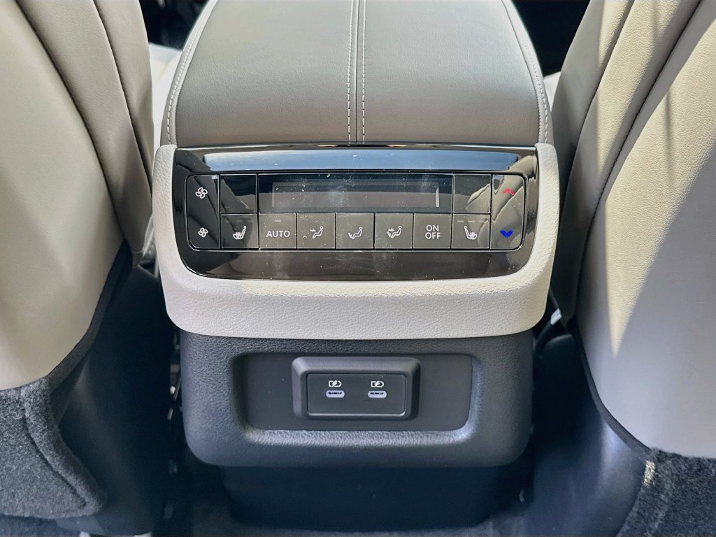 New 2027 INFINITI QX60 Luxe w/ Cargo Package FWD image 27