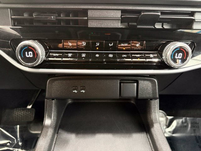 Used 2024 Honda Prologue EX image 34