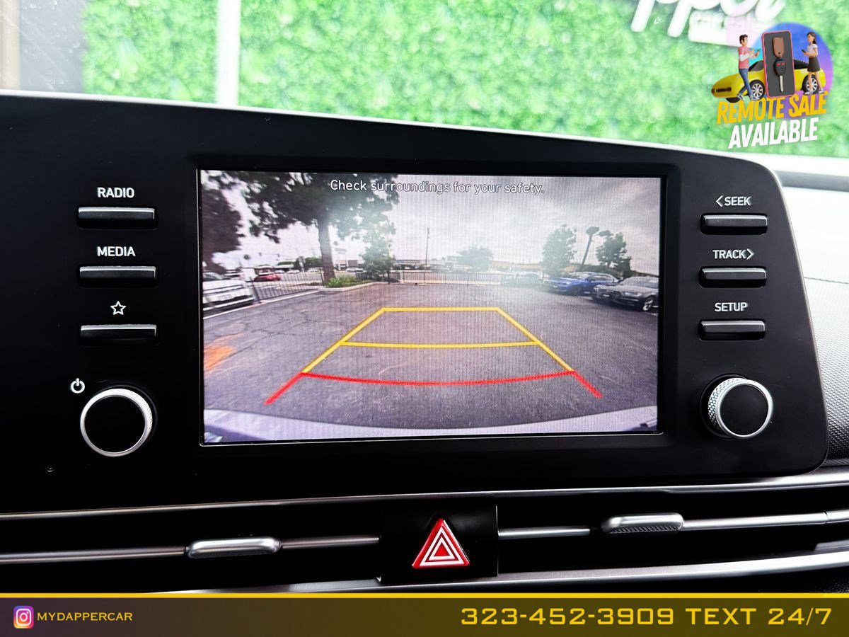 Used 2023 Hyundai Elantra Blue FWD image 32