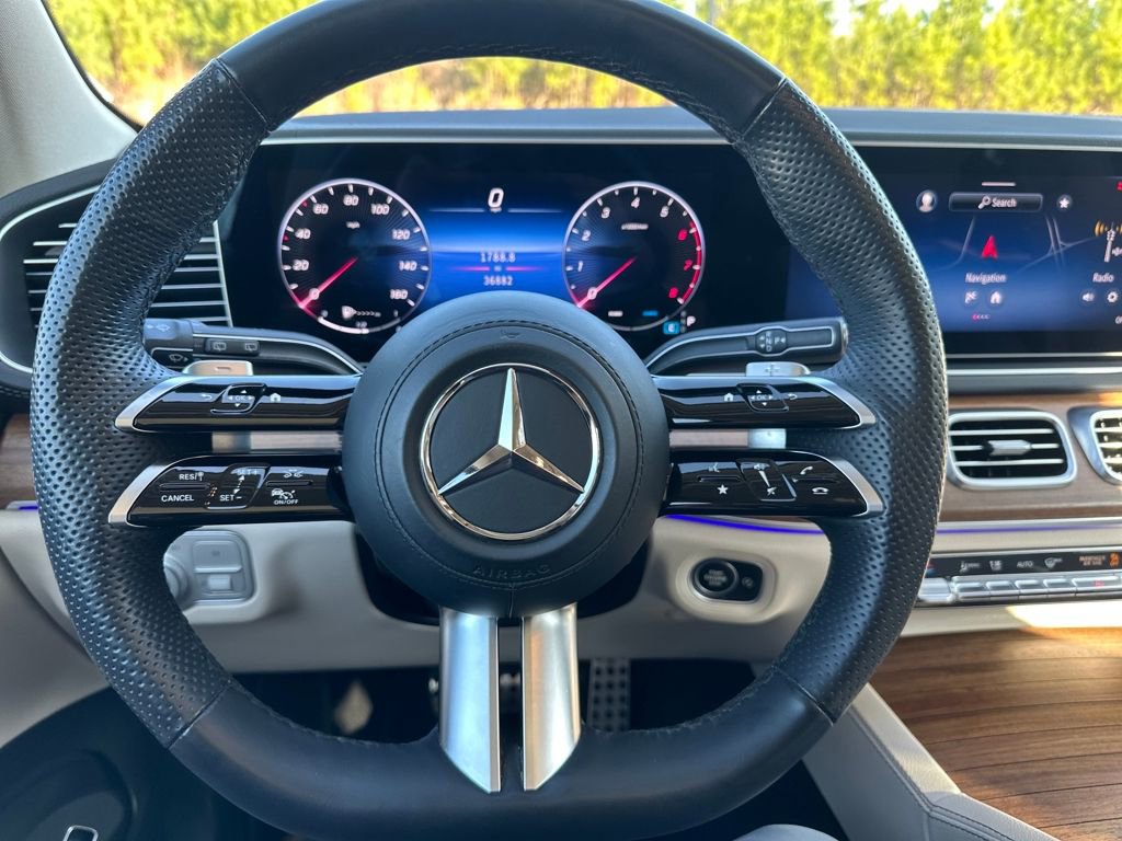 Certified 2024 Mercedes-Benz GLS 450 4MATIC image 19