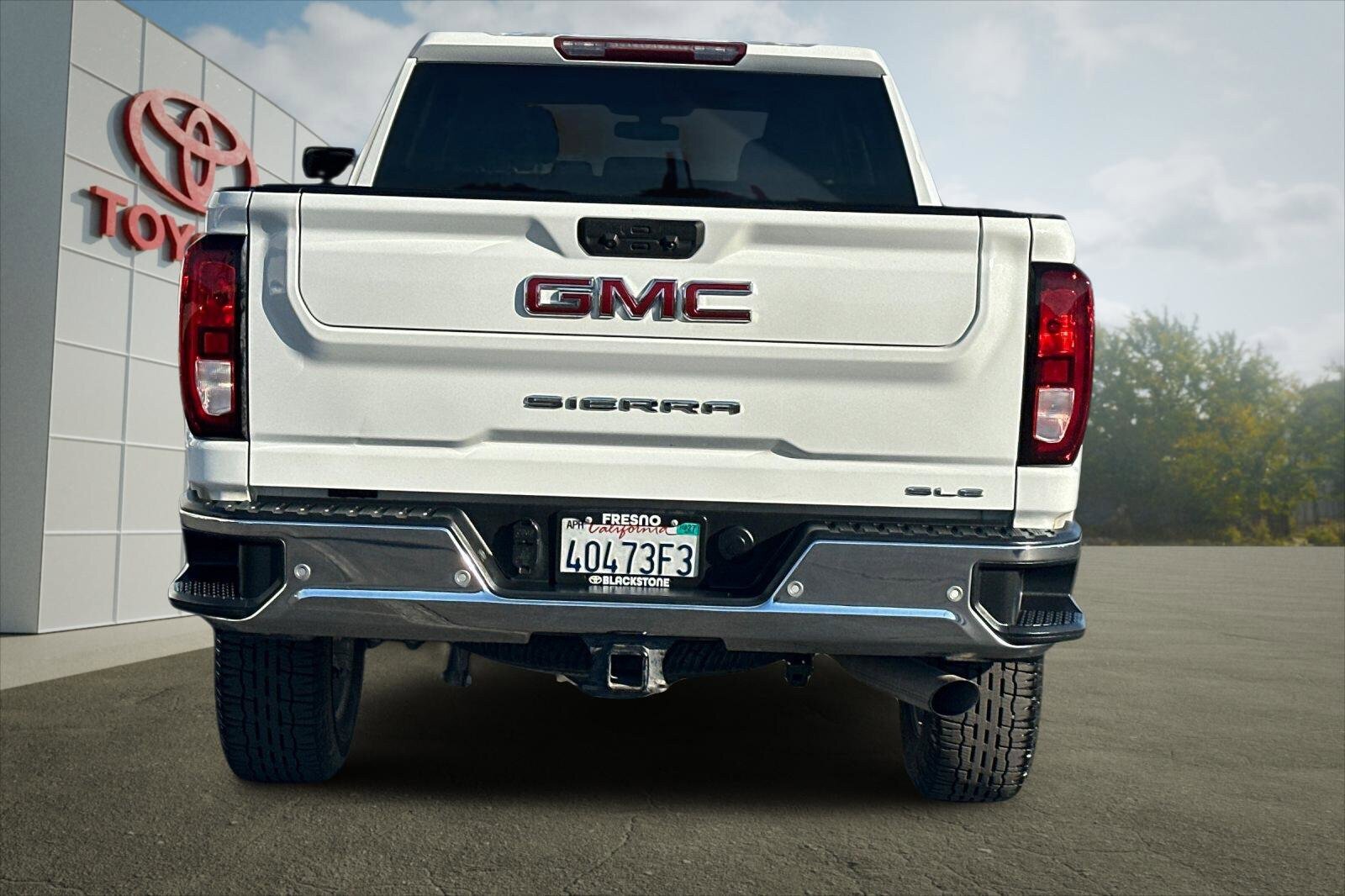 Used 2021 GMC Sierra 2500 SLE w/ SLE Convenience Package RWD image 4