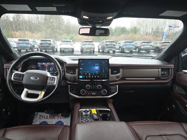 Used 2023 Ford Expedition Max Limited image 38