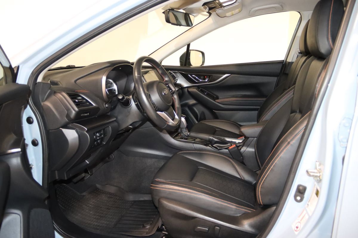 Used 2020 Subaru Crosstrek 2.0i Limited AWD/4WD image 32