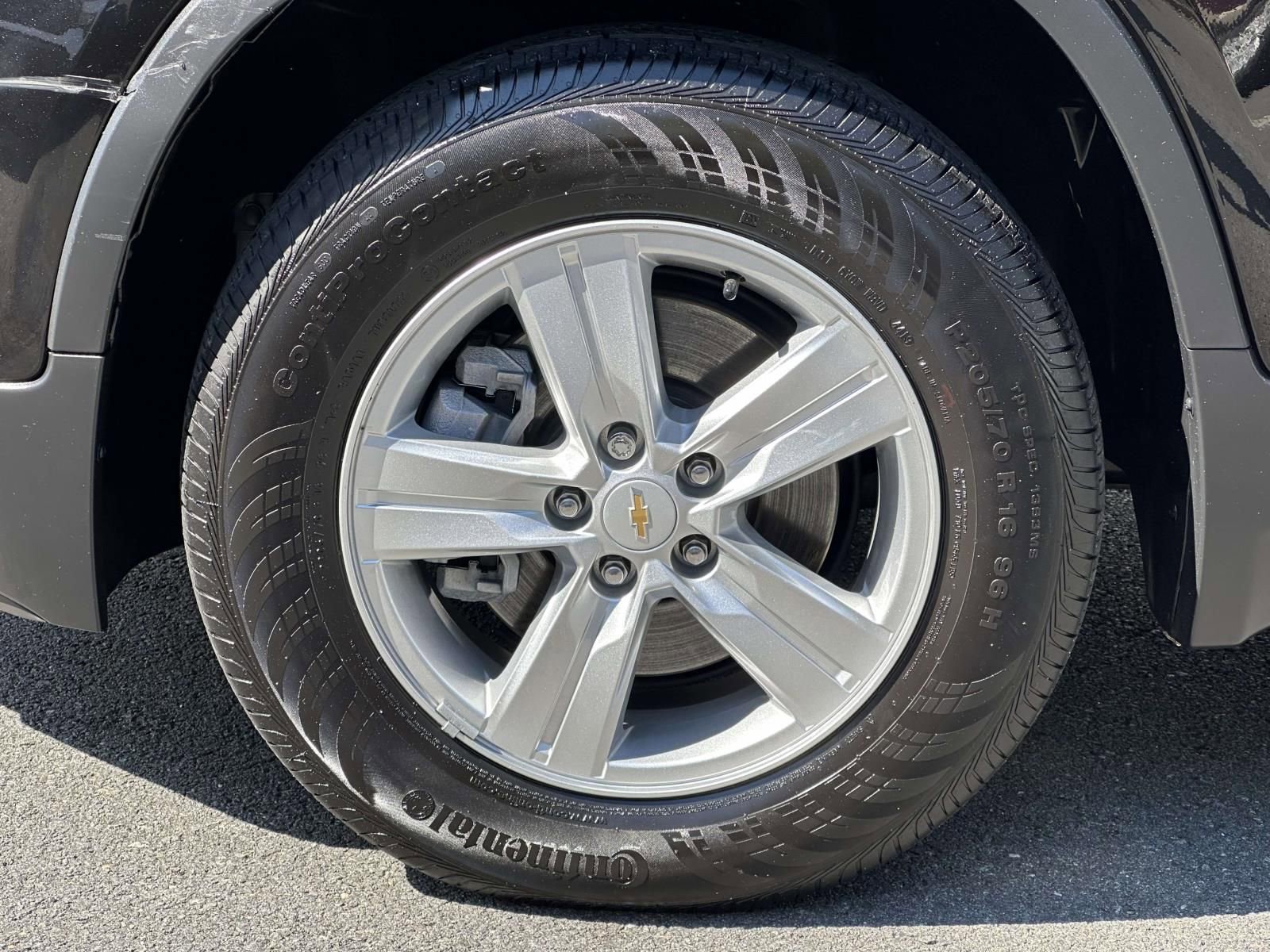 Used 2020 Chevrolet Trax LT AWD/4WD image 7