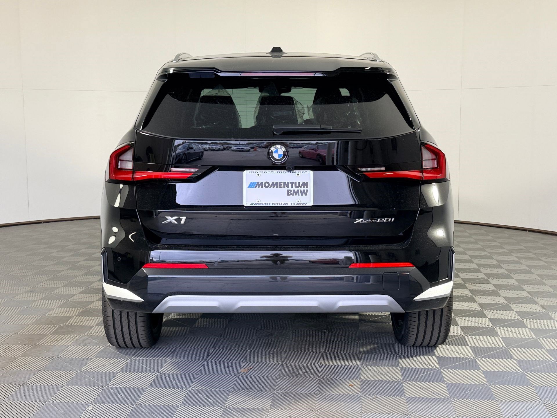 Used 2026 BMW X1 xDrive28i w/ Technology Package image 56