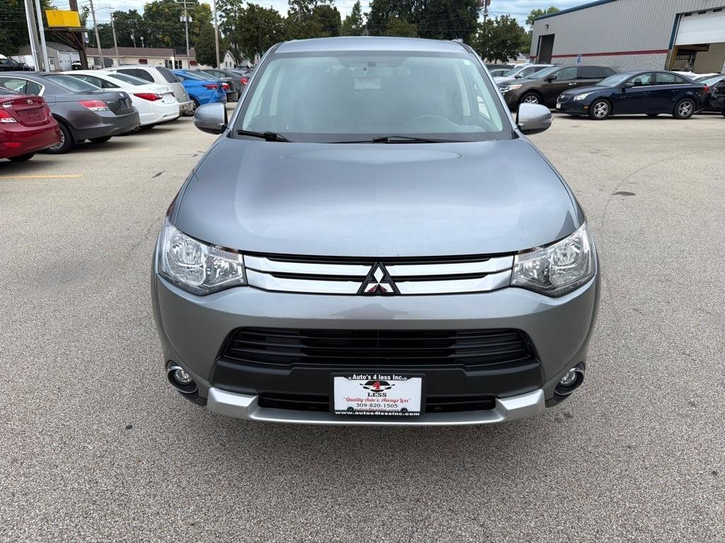 Used 2015 Mitsubishi Outlander SE FWD image 3