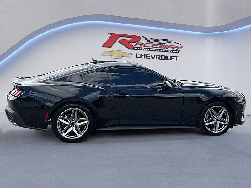 Used 2024 Ford Mustang Premium RWD image 6