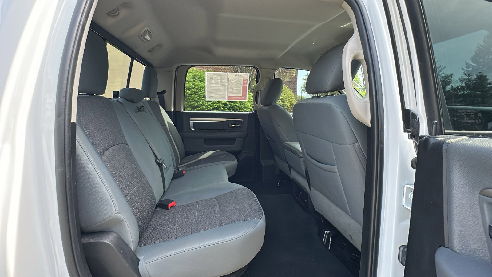 Used 2017 RAM 1500 Big Horn AWD/4WD image 29