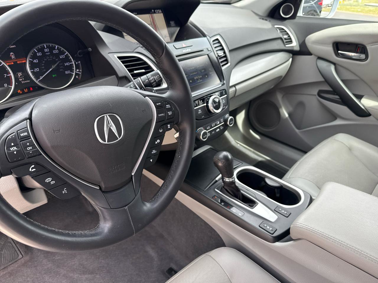 Used 2016 Acura RDX FWD w/ Technology Package image 27