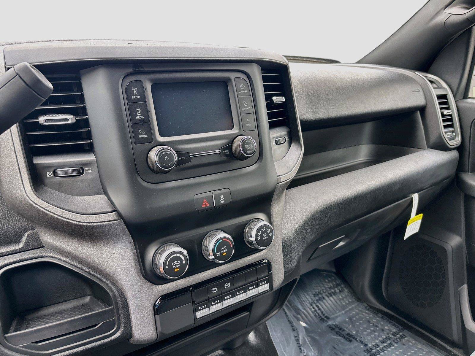 Used 2024 RAM 3500 Tradesman RWD image 12