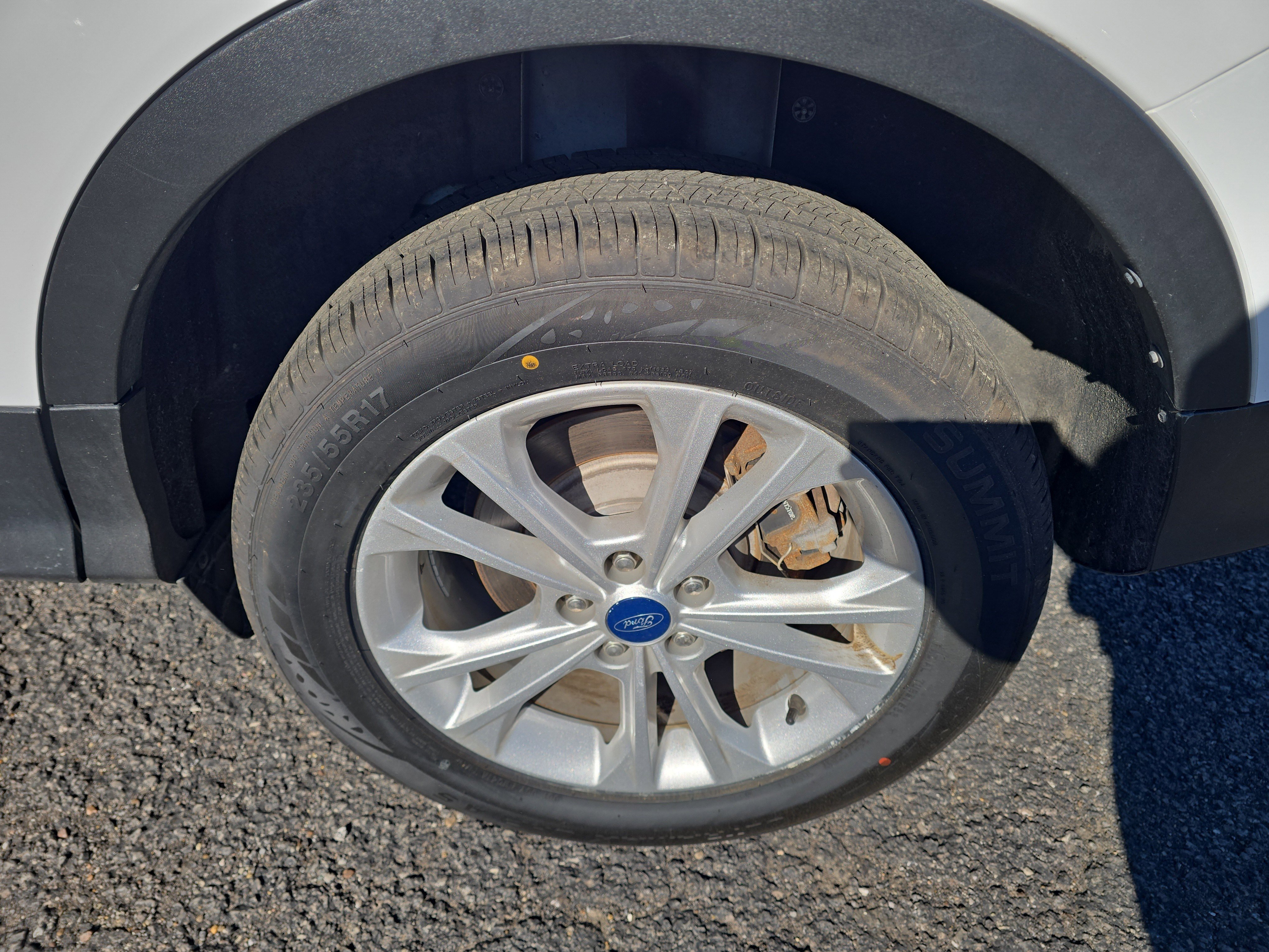 Used 2019 Ford Escape SE image 28