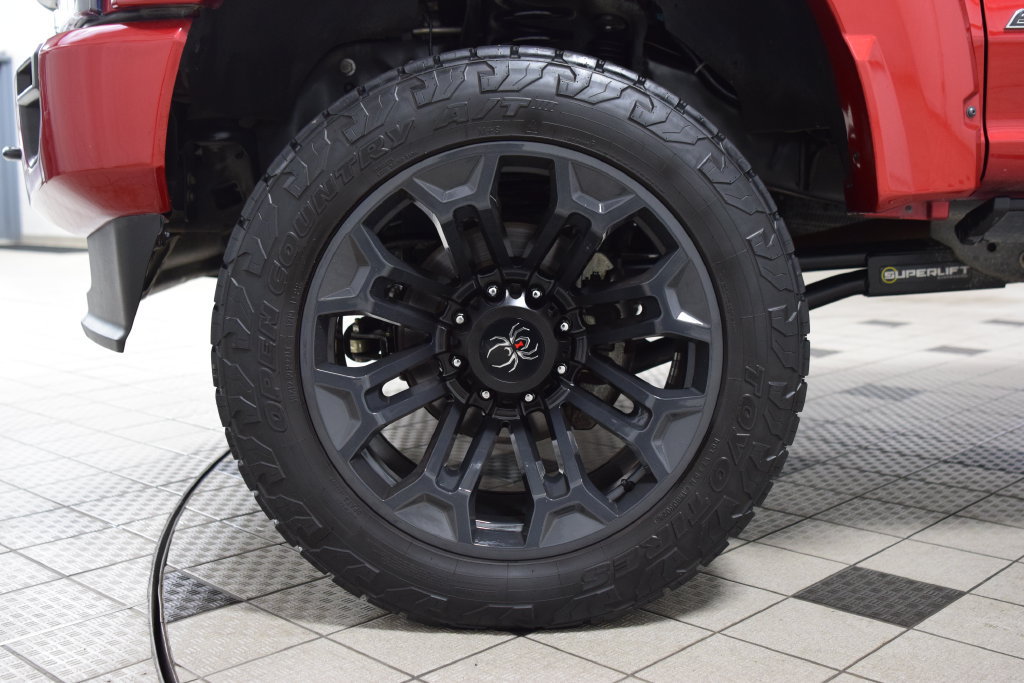 Used 2022 Ford F250 Lariat w/ Black Appearance Package AWD/4WD image 26