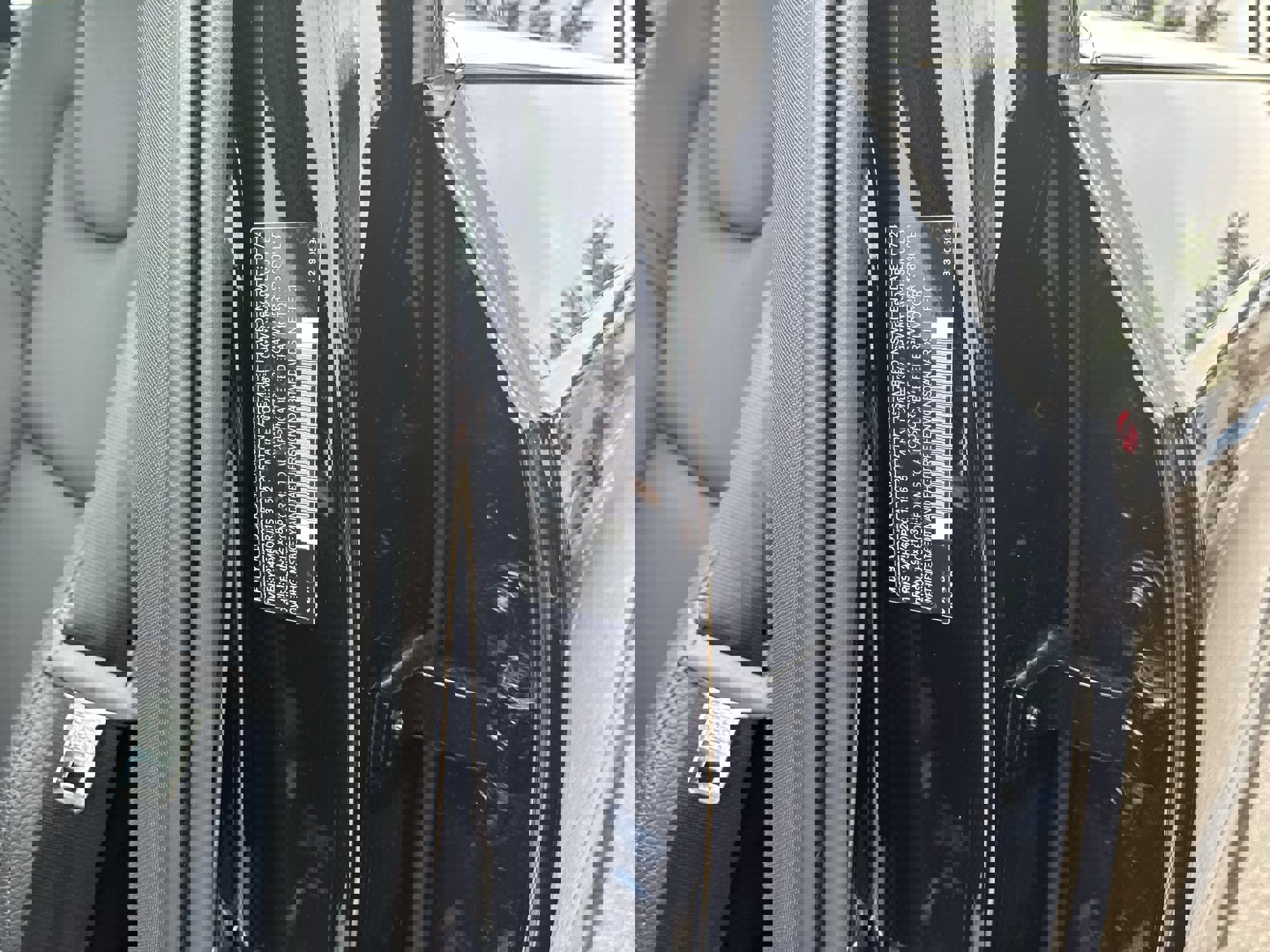 Used 2025 Volvo XC90 T8 Core w/ Protection Package Premier image 33