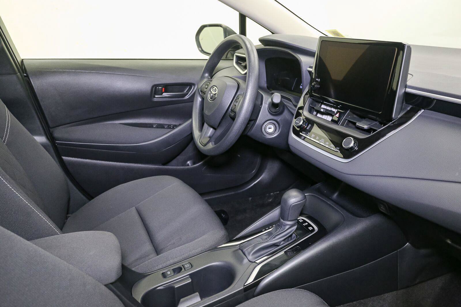 Certified 2026 Toyota Corolla LE AWD/4WD image 18
