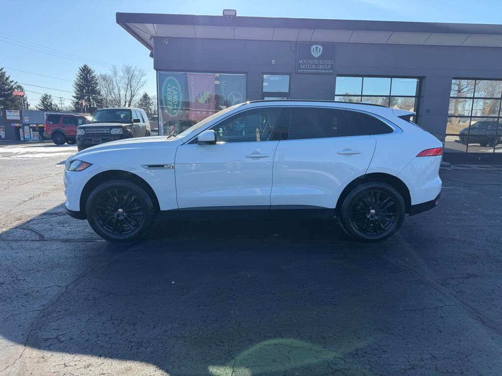 Used 2017 Jaguar F-PACE Prestige image 2