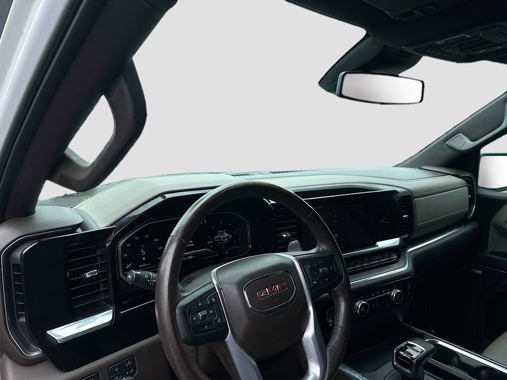 Used 2023 GMC Sierra 1500 SLT AWD/4WD image 11