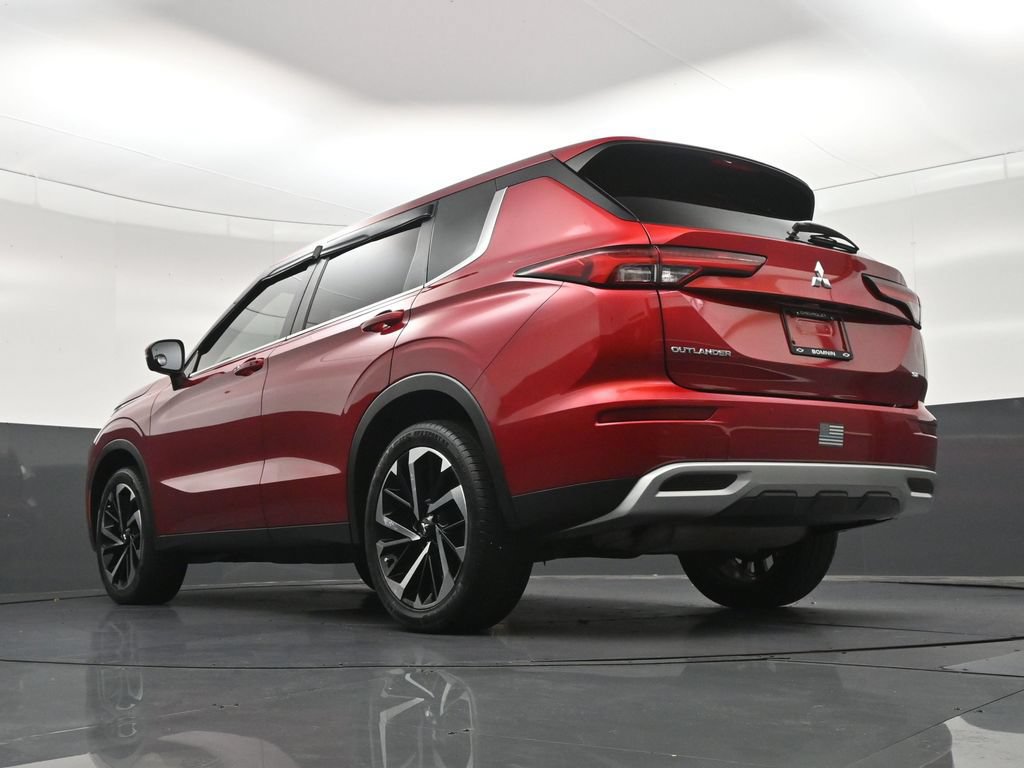 Used 2023 Mitsubishi Outlander SE FWD image 24