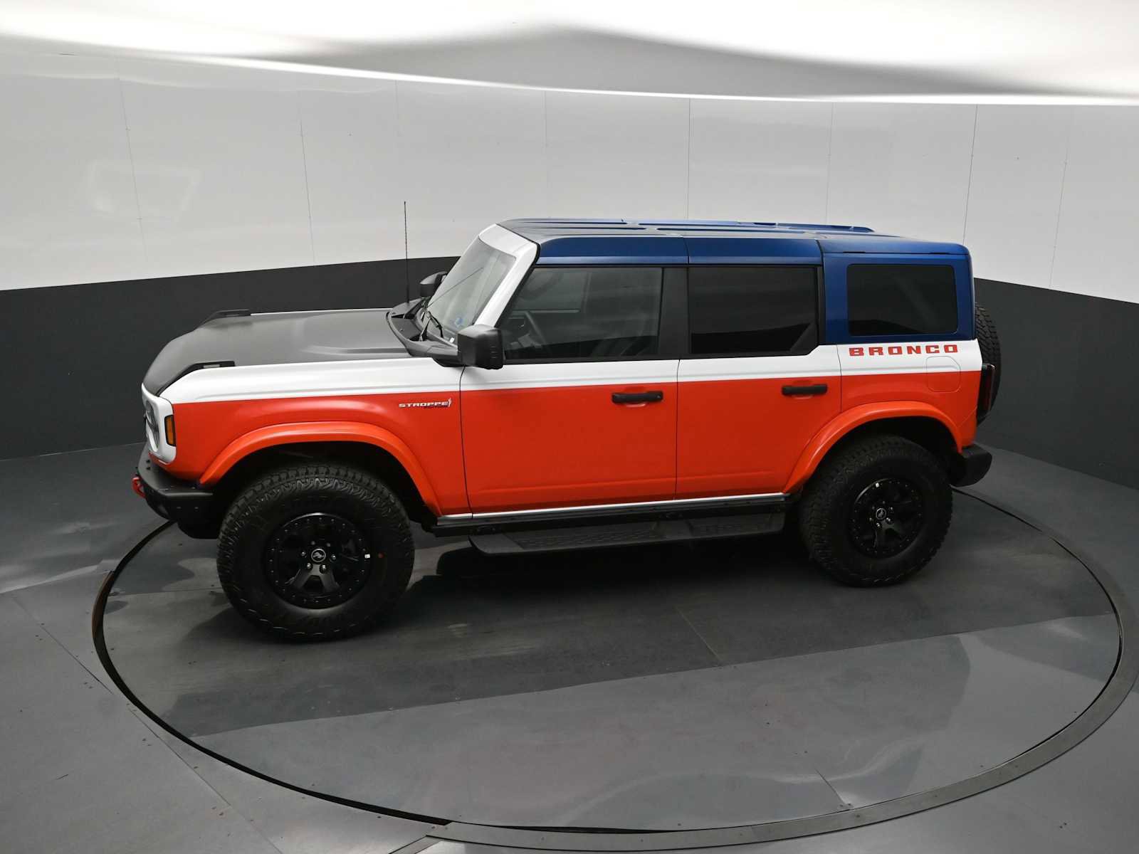 Used 2026 Ford Bronco Stroppe Edition image 22