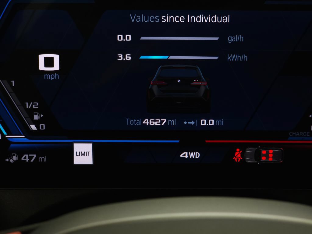 Used 2026 BMW M5 Touring AWD/4WD image 24