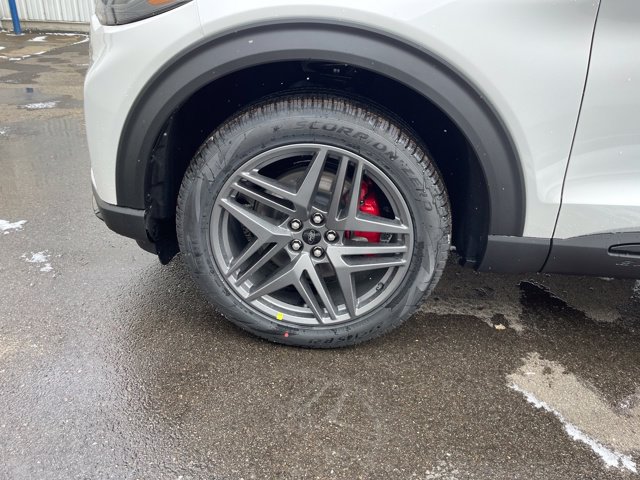 New 2026 Ford Explorer ST-Line w/ ST-Line Street Pack AWD/4WD image 27