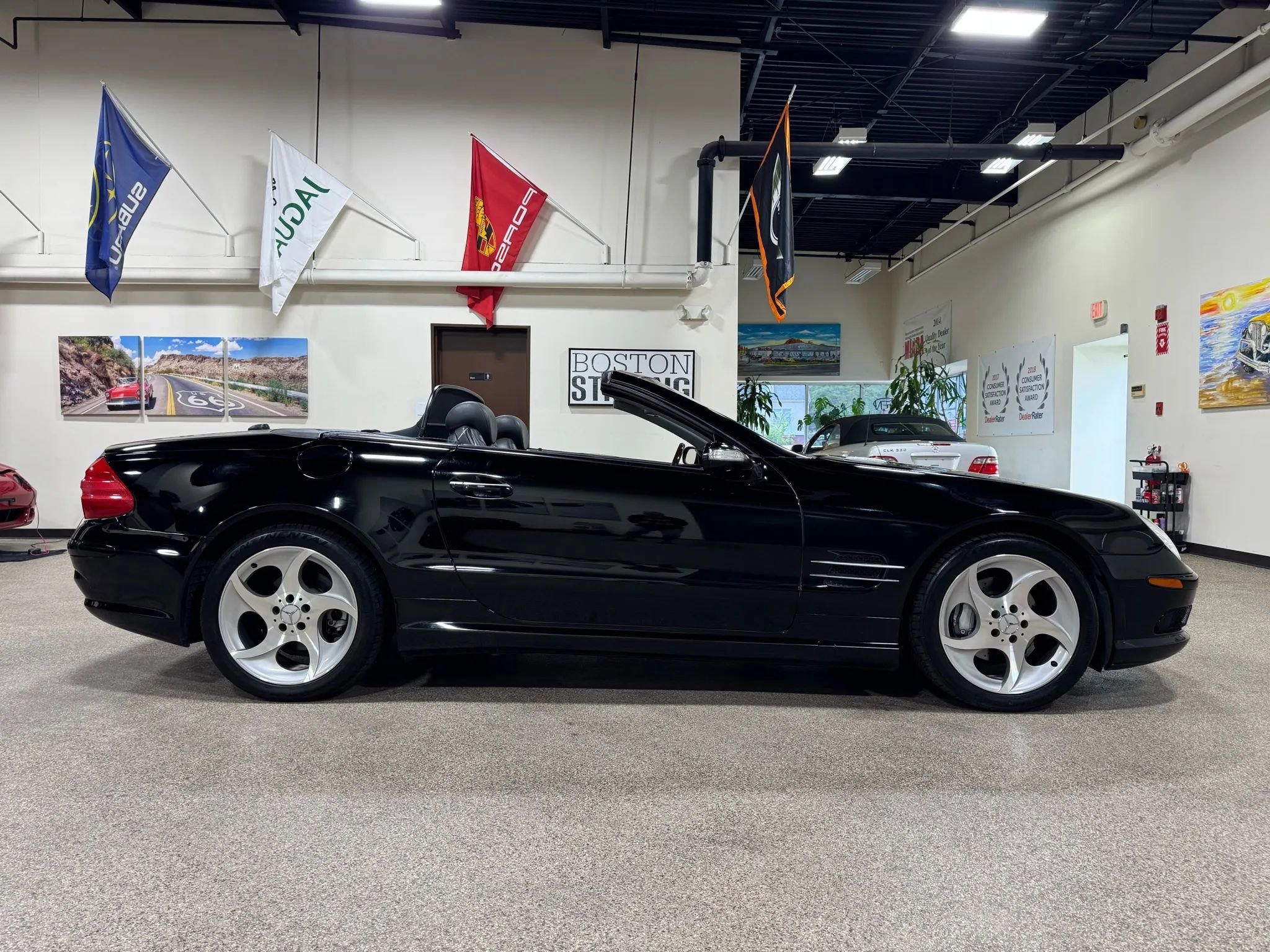 Used 2005 Mercedes-Benz SL 500 image 32