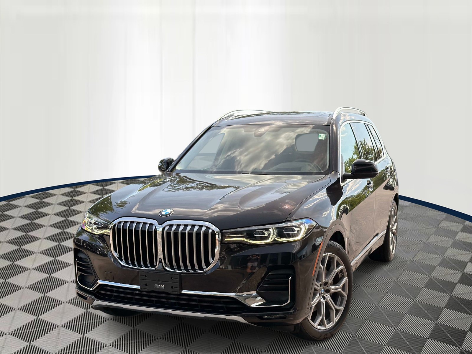 Used 2022 BMW X7 xDrive40i w/ Premium Package AWD/4WD image 1