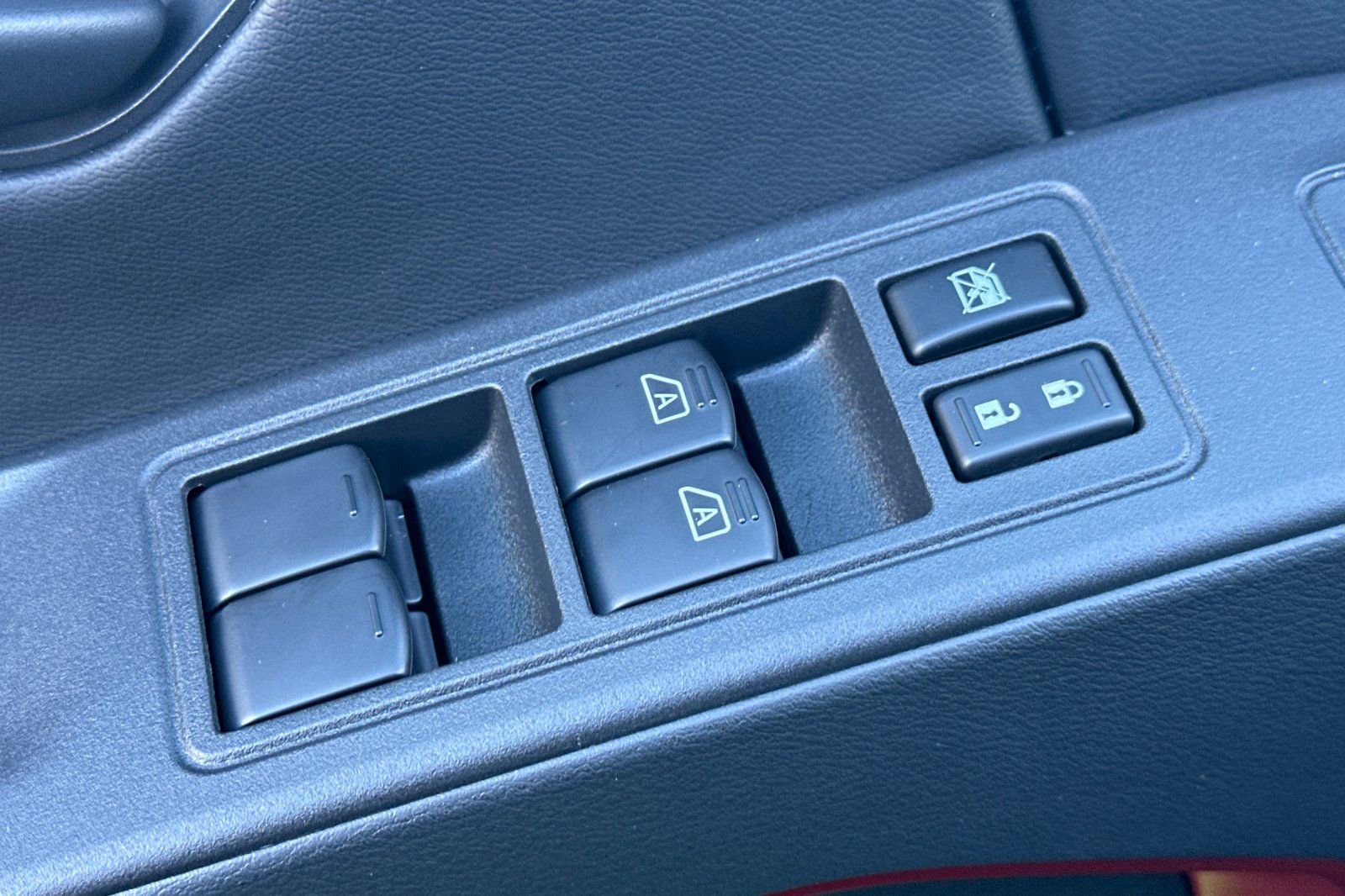 New 2026 Nissan Frontier PRO-4X w/ Tow Package image 13