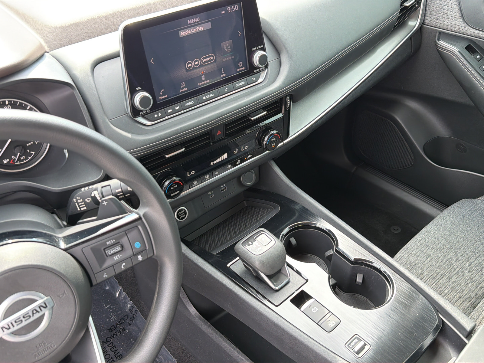 Certified 2021 Nissan Rogue SV FWD image 21