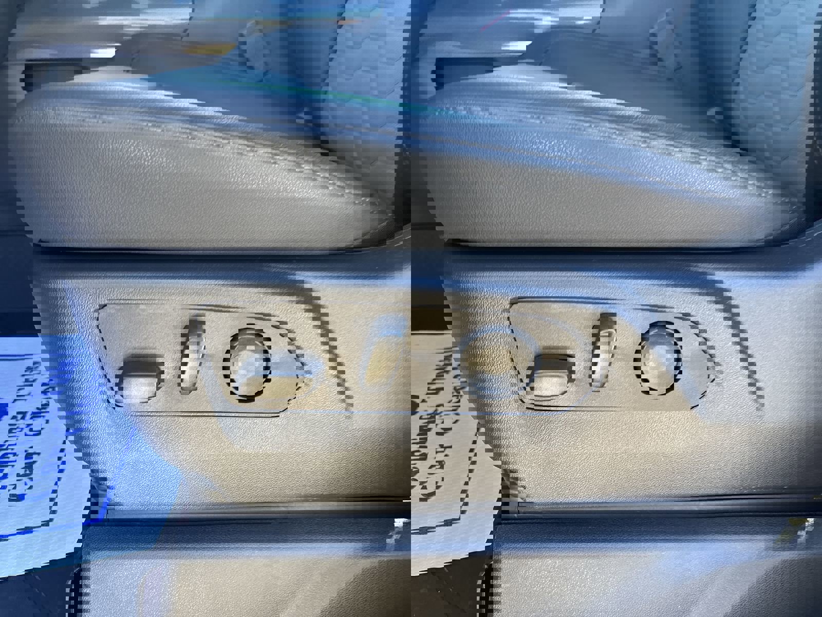 Used 2025 Chevrolet Silverado 1500 ZR2 w/ Technology Package image 15